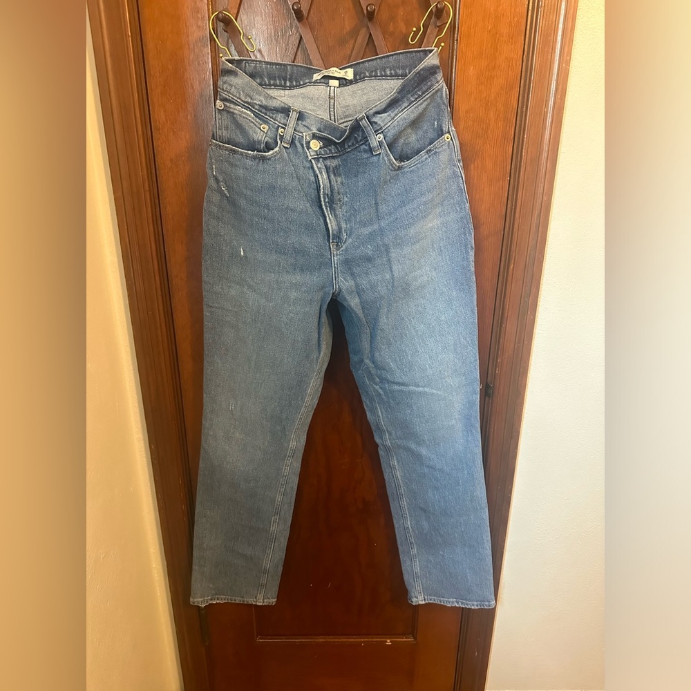 Abercrombie Straight Leg High Rise